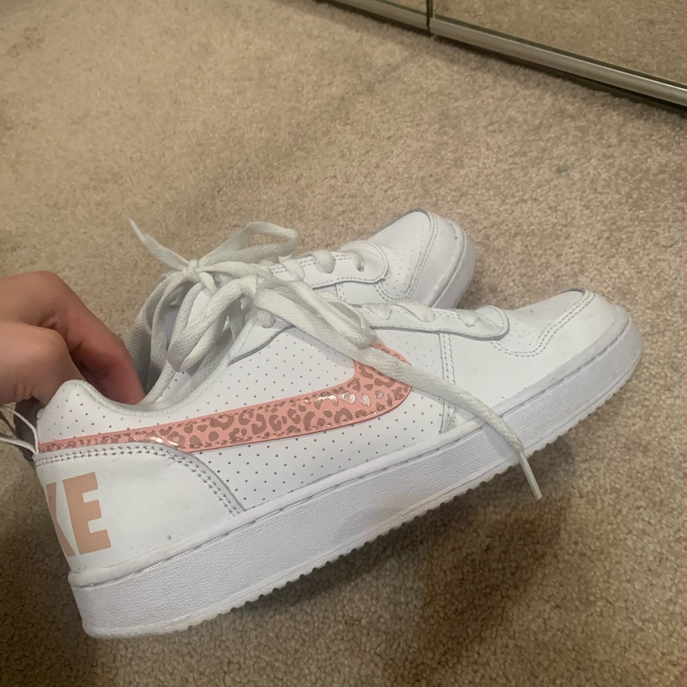 Leopard print nike shoes